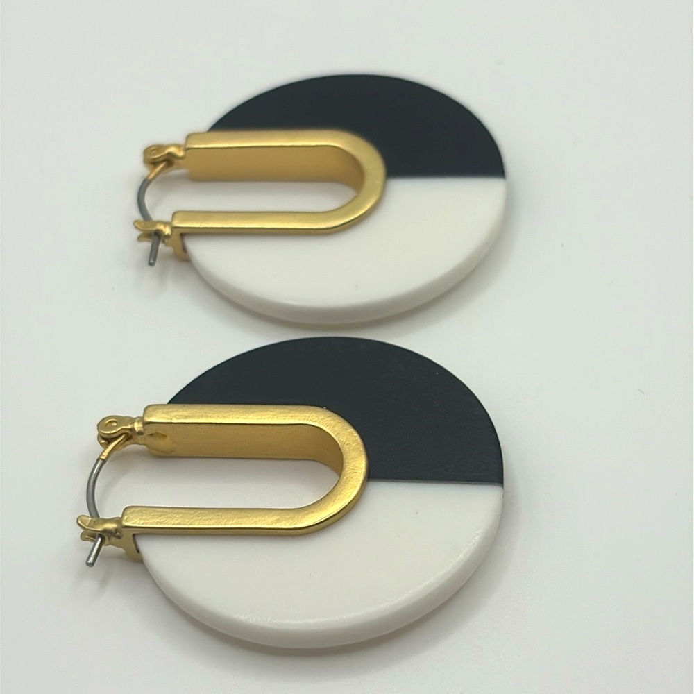 Anthropologie Black Agate and White Agate Hoop Earrings By Darbie Angell NWOTS
